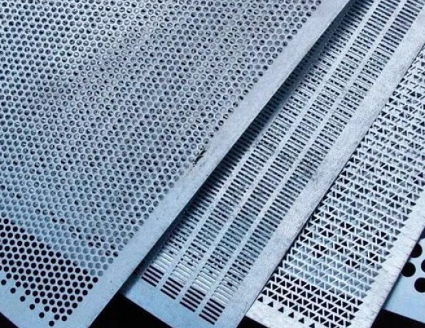 Лист перфорированный нержавеющий Qg AISI 204 0,5 мм ТУ 25.11.23-002-23083253-2017 фото