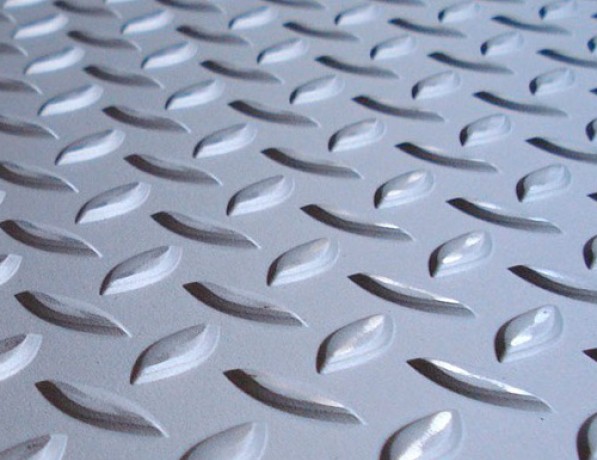 Лист нержавеющий рифленый г/к чечевица 07Х16Н6-Ш 2,5 мм ГОСТ 8568-77 фото