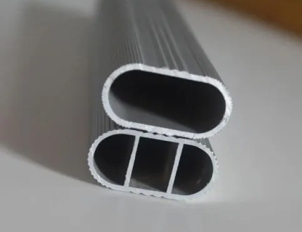 Профиль алюминиевый прессованный овальный АД1 10х5х1 мм ГОСТ 18591-91 фото