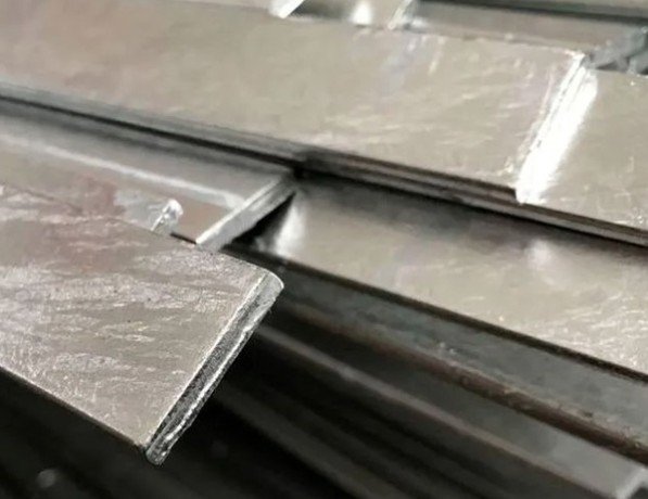 Полоса цинковая Ц0 4х25 мм ГОСТ 598-2020 фото